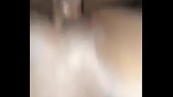 Jouer L'adolescente de Port Harcourt est venue à la base et s'est fait fourrer la chatte serrée par un cheval de Troie!
