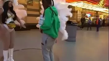 Afspelen Ik heb een stoute teef getrokken tijdens mijn videoclip