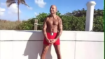 Redare Tan fit ripped tăiat strâns tonifiat italian mașina de lire italiană maxxx loadz cea mai potrivită vedetă porno din porno