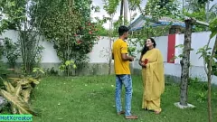 play Sexo áspero e fumegante de Desi Bhabhi pela primeira vez com um jovem estranho
