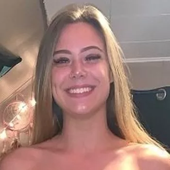Pornostar Avery Cristy