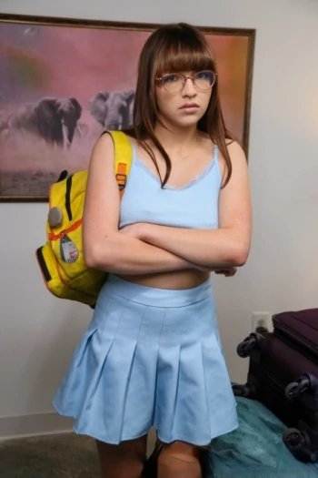 قناة Honey Hayes