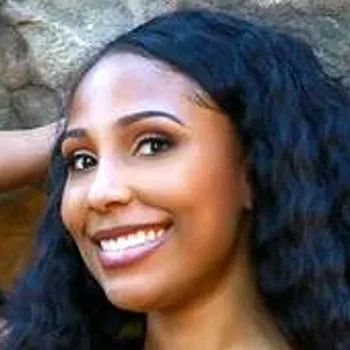 Pornostar Olivia Jayy