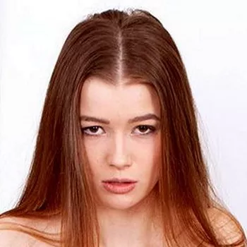 Pornostar Olivia Sparkle